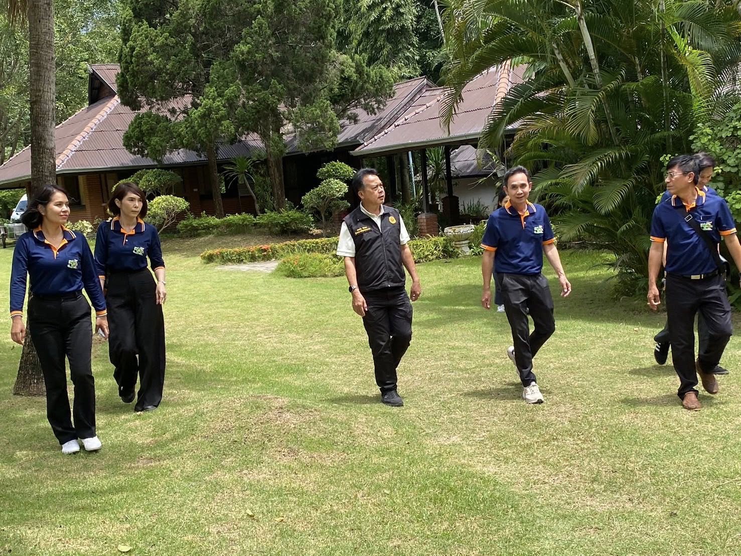 title - ผู้ตรวจราชการ ส.ป.ก. (เขต 15,16 และ 17) ประชุมตรวจติดตามความก้าวหน้าการดำเนินงานตามแผนงานตรวจราชการและลงพื้นที่โครงการที่เกี่ยวข้องในเขตปฏิรูปที่ดิน ประจําปีงบประมาณ 2568 รอบที่ 2 ณ ส.ป.ก.จังหวัดลำพูน